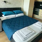 Aura Blu Apartment