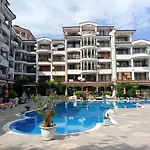 Aura Blu Apartment *