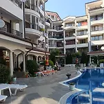 Aura Blu Apartment